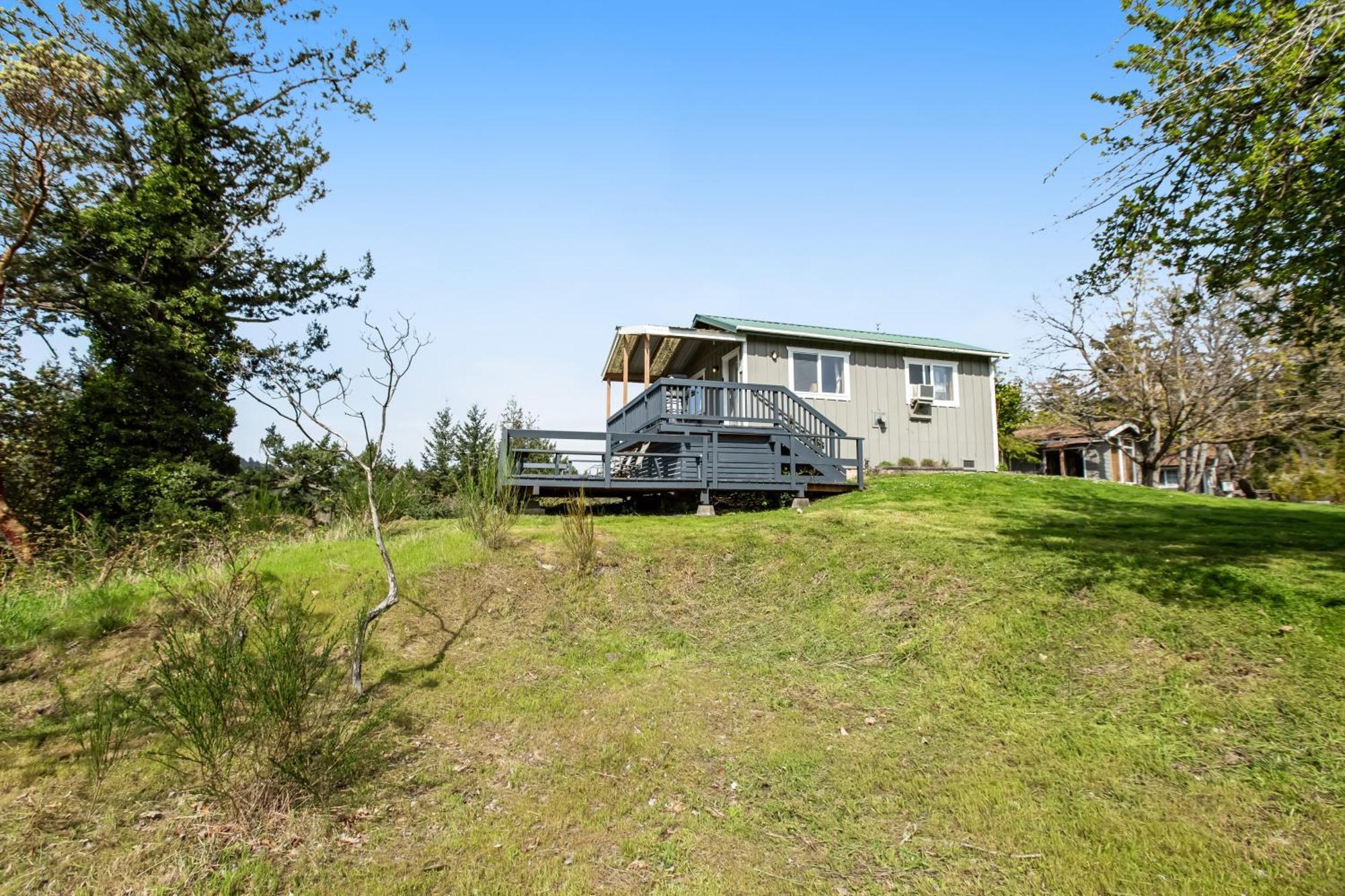 Deer Harbor Cottages Room photo