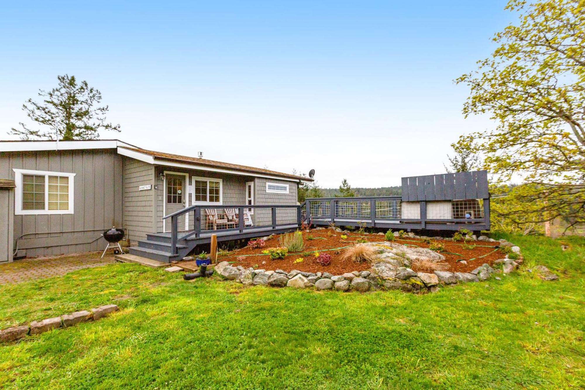 Deer Harbor Cottages Room photo