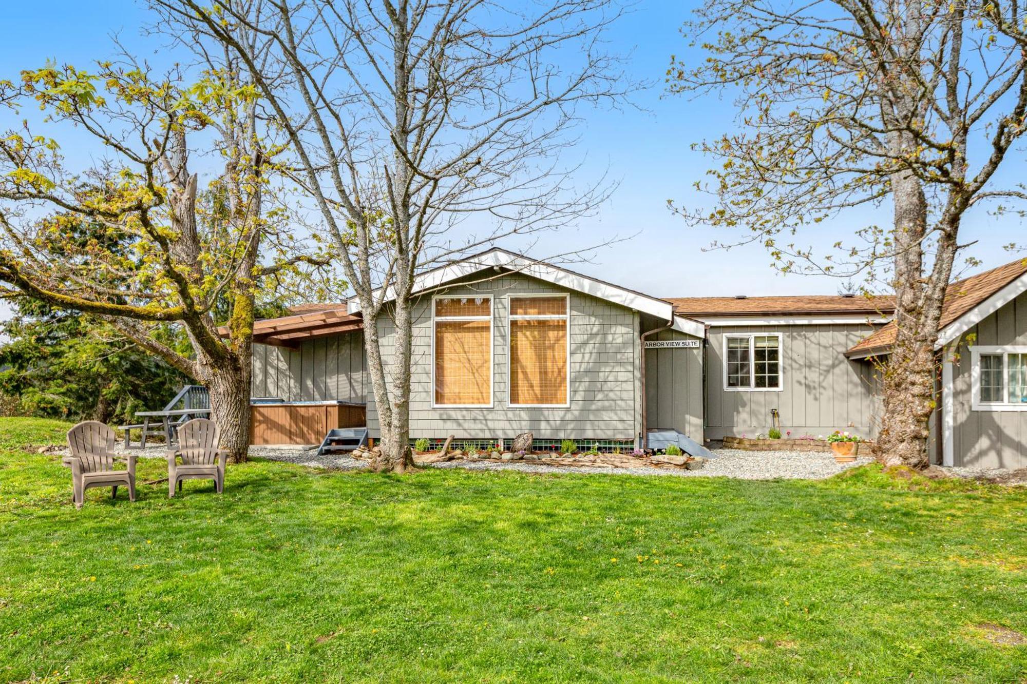 Deer Harbor Cottages Room photo