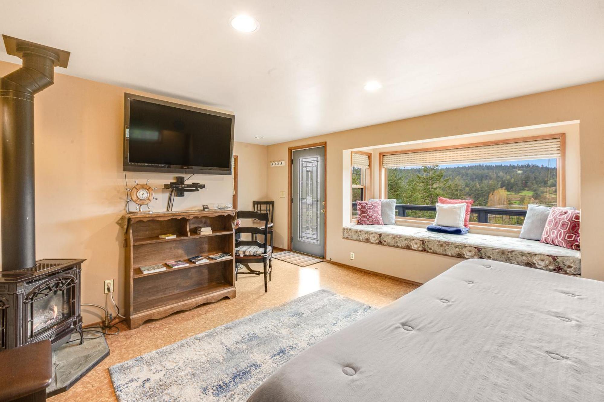 Deer Harbor Cottages Room photo