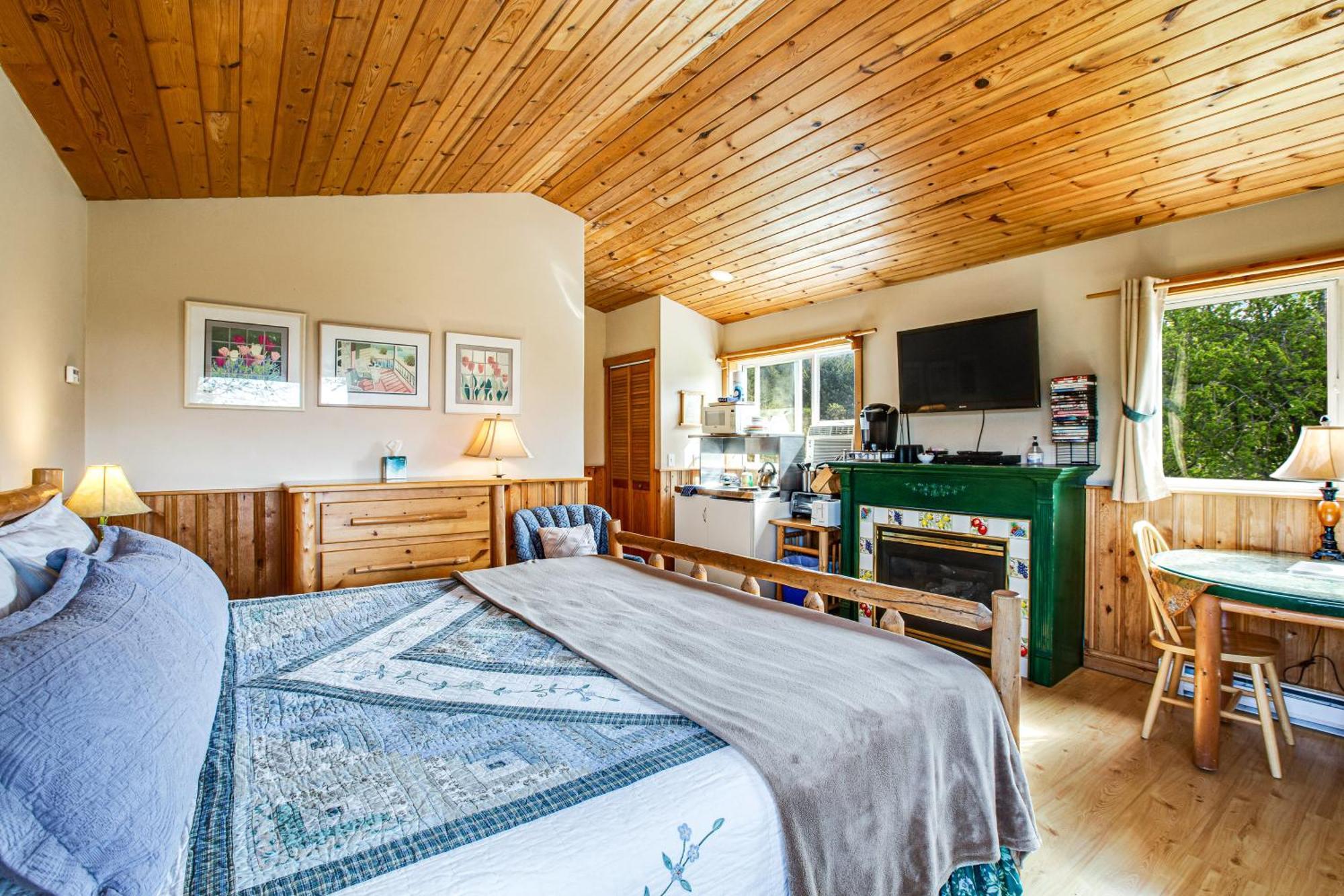 Deer Harbor Cottages Room photo
